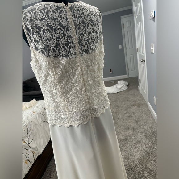 VTG Michelangelo Off White Wedding Dress w/ Shoulder Shawl -size 16 - Picture 12 of 13